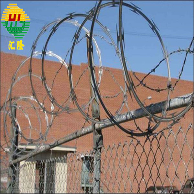Anti Theft Concertina Razor Wire High Tensile Steel Core And Galvanized Steel Material