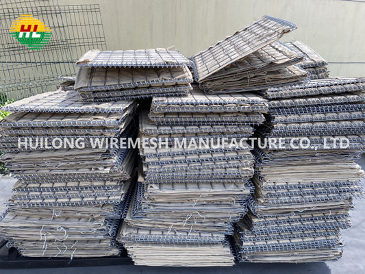  Heavy Galvanized Hesco Defensive Barriers 4mm 50x50mm Wall