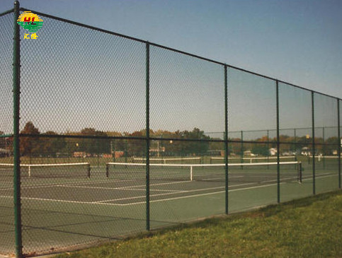 4ft High Chain Link Wire Fence Stretched On Commercial Or Industrial Frame