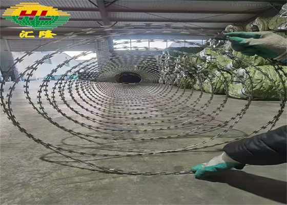 Anti Piracy Galvanized Razor Wire Coils With Loops Dia 600 Mm Used On Ships