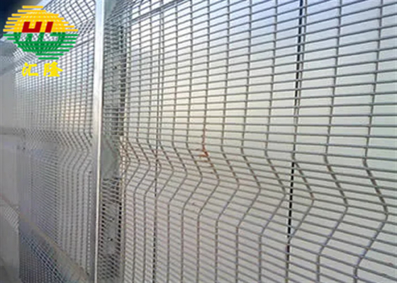 South Africa Anti Climb Flat Curved 358 Welded Mesh Security Fence 8GA Multipurpose