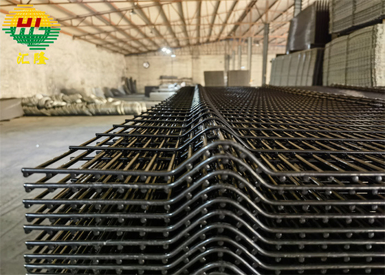 Curved Anti Climb 358 Welded Mesh Fence 76.2X12.7mm Mesh Non Rusting