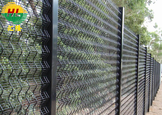 Low Carbon Steel 3d Curve 358 Security Fence With 1.5mm-3.0mm Thickness Post