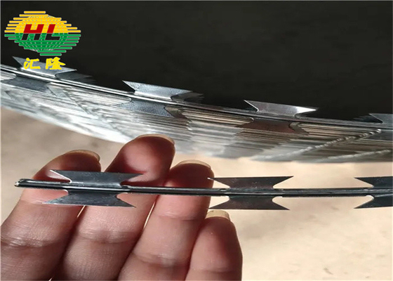 Bto-22 450mm Coil Galvanized Concertina Barbed Wire Security Razor Wire Rustproof