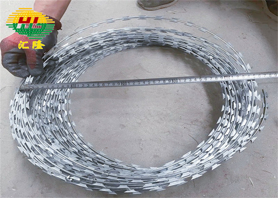 500mm Diameter Razor Coil Fencing For Airports / Government Buildings