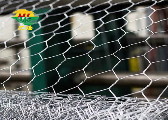 Pvc Coating 0.4mm-2.0mm Hexagonal Poultry Netting For Animal Enclosure