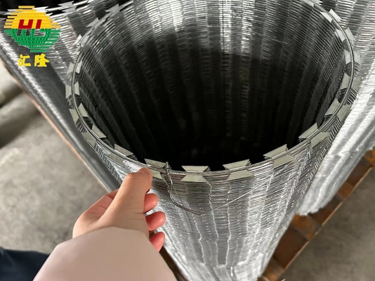 450mm Diameter 2.5mm Barbed Wire Coil Fencing Customed Electric Galvanized