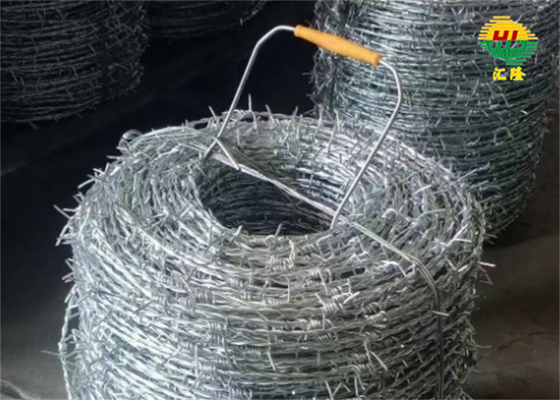 Hot Dipped Galvanized Barbed Wire 25kg Weight Each Roll
