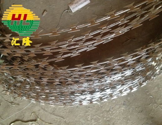 Best Price 900mm Galvanized Security Razor Barbed Wire BTO-22