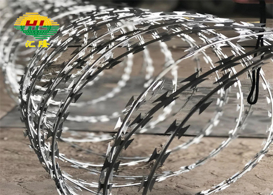 BTO-16 2.8MM COIL WIRE Hotdip Galvanized Border of Ukraine Concertina Razor Wire
