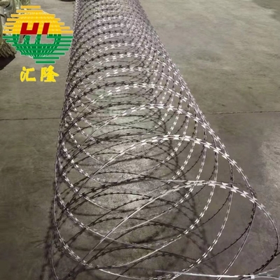 Ukraine Military Use Galvanized 1000mm BTO16 BTO18 Galvanized Razor Barbed Wire Fence