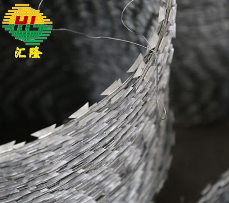 Military Defense Galvanzied BTO-18 Concertina Razor Wire Fence