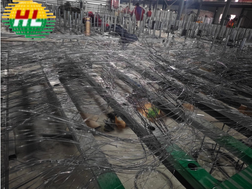 1.2x0.6x0.8 M Fold Dimensions Unobtrusive Barrier To High Security Ptwist -0.8 Mm Wire Diameter