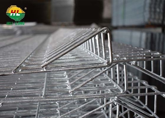 50*150mm Customized Galvanized Welded Mesh Fence 0.9-2.0m Height