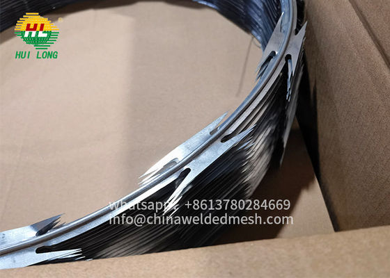  Grade CBT65 Razor Barb Wire Fencing Length Of Barbed Wire Per Roll