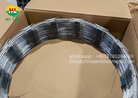 CBT-65 Galvanized Razor Wire 33 Loops Concertina Razor Barbed Coils For Fence Border