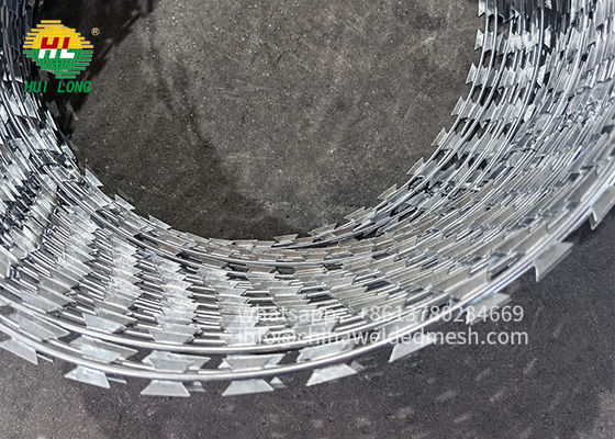 900mm Concertina Barbed Wire , BTO 22 Razor Wire Coil galvanized