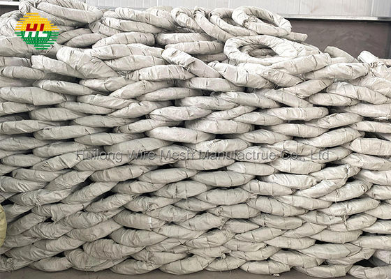 Galvanized Razor Wire Fence Stretched Barbed Wire Coils Weather Resistant Garden Fence Concertina