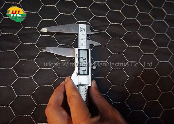4 Feet Galvanised Hexagonal Netting for Craftwork Poultry Enclosure