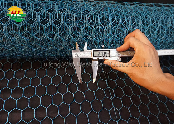 25mm Mesh Chicken Wire Fencing Rolls Galvanised Rust Free Uniformly Weaven