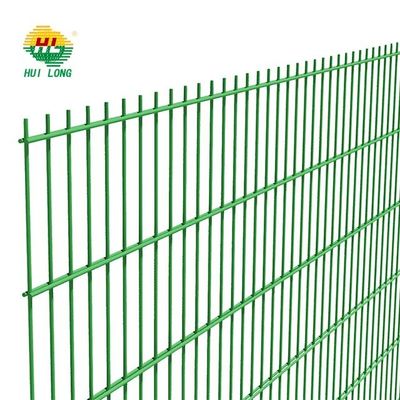 50X200mm Opening Green Wire Mesh Fence Hot Dip Galvanized protective ability