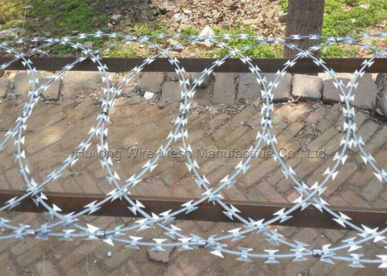 0.5mm Blade Flat Razor Wire Fence Hot Dipped Galvanized high security level