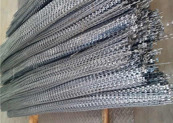 2.5mm Concertina Razor Wire Fence , HUILONG Barbed Razor Wire Fencing