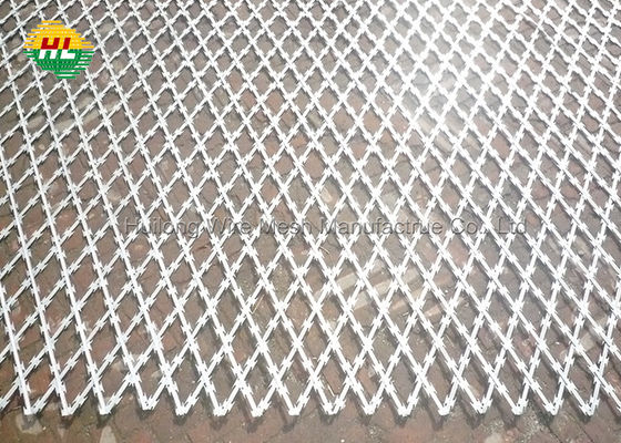 Electro Galvanized Concertina Razor Wire Fence , 2.8mm Blade Fencing Wire