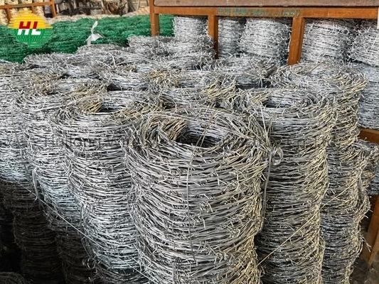 PVC Coated Razor Barbed Wire 200 Meters For Protection