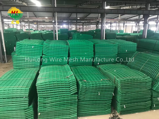 Green Color Heavy Duty 5x5 2mm Welded Wire Mesh Panels