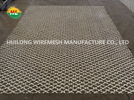 75x150mm Size Bto-30 Welded Razor Wire Mesh For High Security Area Protection