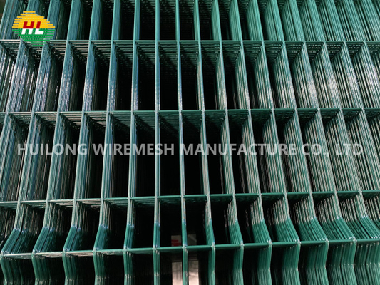 Hot Dip Galvanized 2500mm Green V Mesh Fencing Strong And Rigid Construction