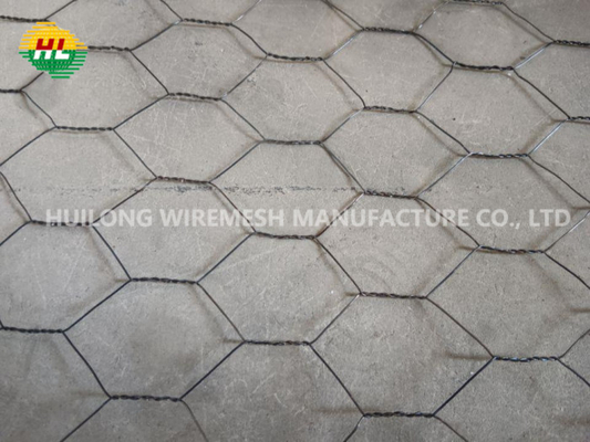 Black Double Twist Hexagonal Chicken Wire Mesh 48 Inches X 10m X 1 Inch