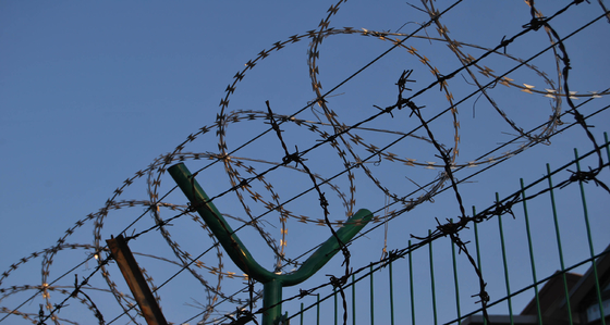 Galvanized Concertina Barbed Wire Perimeter Protection Solution