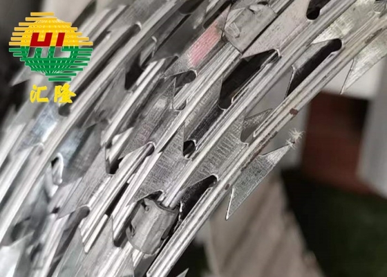 Factory Direct Supply  Hot Sales Hot Dipped Galvanized Concertina Barbed Wire for Ukraine